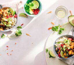 quinoa-kuraci-salat