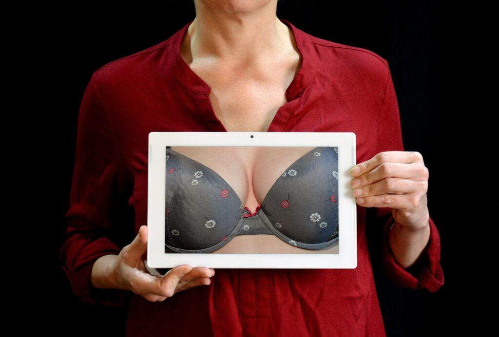bra-fitting